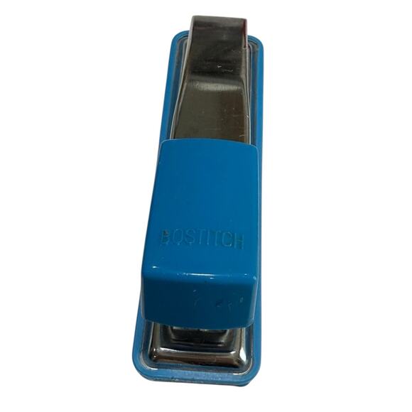 Vintage Bostitch Stapler Model B9 Standard Staples Blue Works 5" Retro Prop Desk - Picture 2 of 13